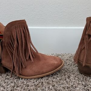 Fringe Suede Ankle Boots - Brown
